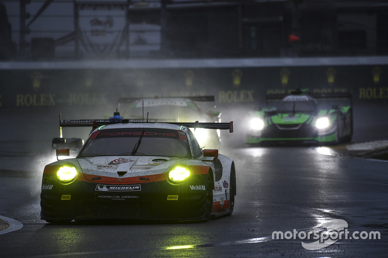 #912 Porsche Team North America Porsche 911 RSR: Kevin Estre, Laurens Vanthoor, Richard Lietz