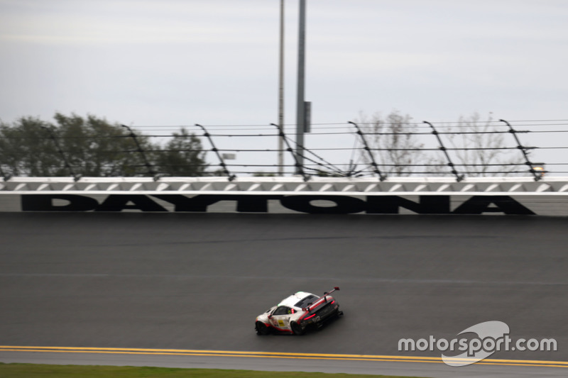 #912 Porsche Team North America Porsche 911 RSR: Kevin Estre, Laurens Vanthoor, Richard Lietz