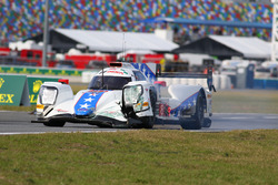 Unfall: #81 DragonSpeed, ORECA 07: Henrik Hedman, Nicolas Lapierre, Ben Hanley, Loic Duval