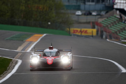 #8 Toyota Gazoo Racing Toyota TS050 Hybrid: Anthony Davidson, Sébastien Buemi, Kazuki Nakajima