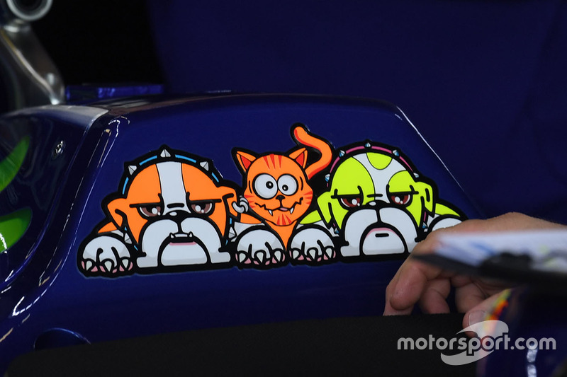 Les logos chiens de Valentino Rossi, Yamaha Factory Racing