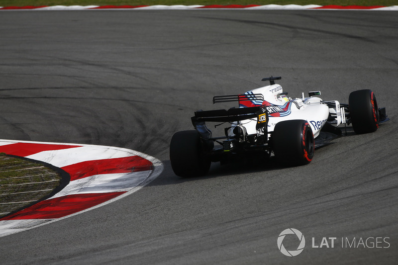 11. Феліпе Масса, Williams FW40 - 33