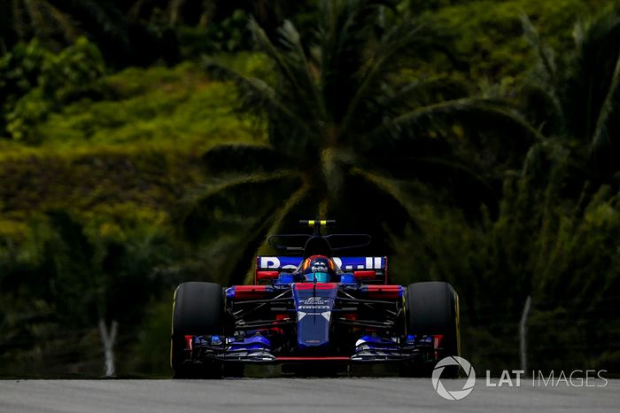 Carlos Sainz Jr., Scuderia Toro Rosso STR12