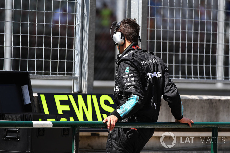 Mercedes AMG F1 W08 mekanikeri