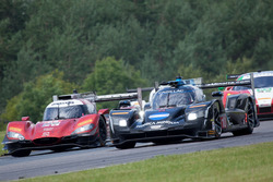 #10 Wayne Taylor Racing Cadillac DPi: Ricky Taylor, Jordan Taylor, #55 Mazda Motorsports Mazda DPi: