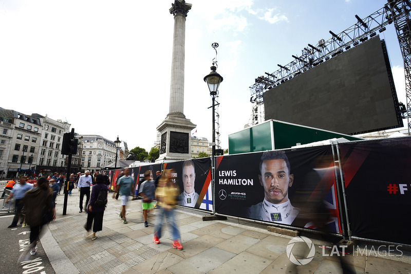 Lewis Hamilton schitterde in afwezigheid in zijn eigen land om zich optimaal voor te bereiden op de Grand Prix van Groot-Brittannië