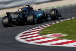 Lewis Hamilton, Mercedes F1 W08