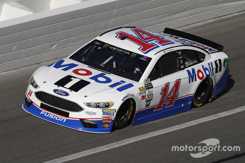 Unfall: Clint Bowyer, Stewart-Haas Racing, Ford