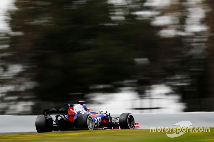 Daniil Kvyat, Toro Rosso STR12