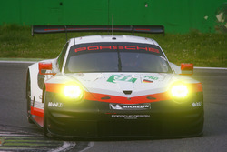 #91 Porsche Team Porsche 911 RSR: Nick Tandy, Patrick Pilet, Kevin Estre