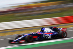 Даниил Квят, Scuderia Toro Rosso STR12