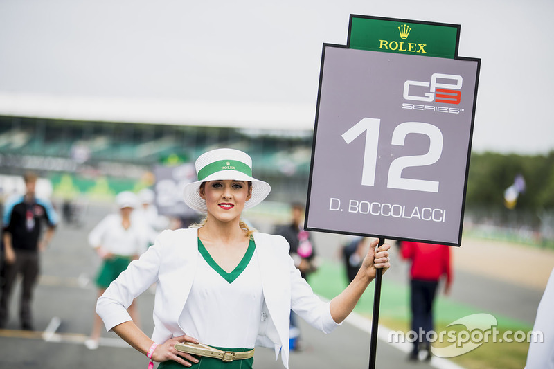 Grid girl of Dorian Boccolacci, Trident