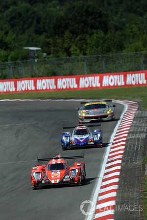 №25 CEFC Manor TRS Racing Oreca 07 Gibson: Роберто Гонсалес, Симон Труммер, Виталий Петров