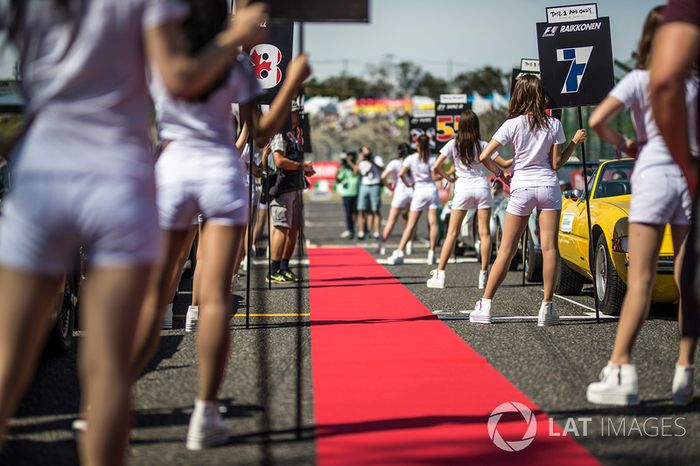 Chicas de la parrilla