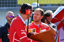 Sebastian Vettel, Ferrari and Riccardo Adami, Ferrari Race Engineer