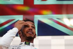 Race winner Lewis Hamilton, Mercedes AMG F1 celebrates on the podium