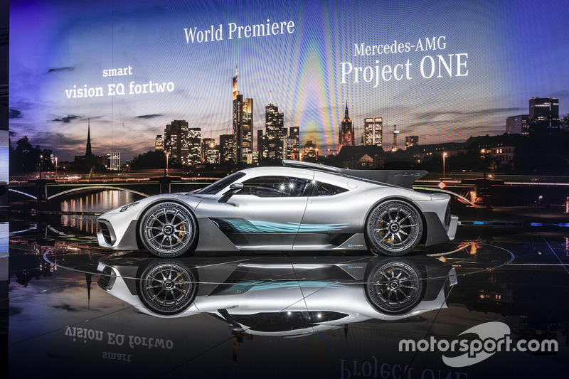 Mercedes-AMG Project ONE lansman aracı
