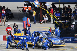 Chase Briscoe, Brad Keselowski Racing Ford makes a pit stop, Sunoco