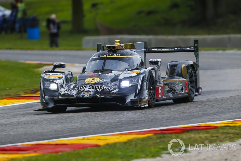 #5 Action Express Racing Cadillac DPi: Жоау Барбоза, Крістіан Фіттіпальді