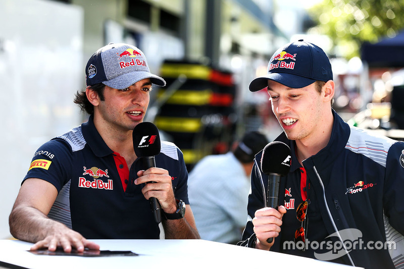 A Toro Rosso tem motivos para sorrir: tanto Carlos Sainz Jr. (8º) quanto Daniil Kvyat (9º) largam entre os dez primeiros em Melbourne