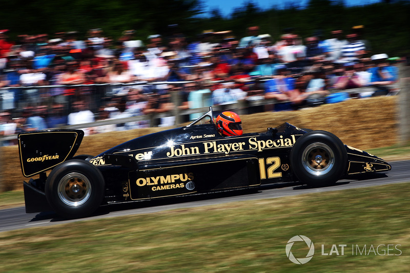 Lee Mowles, Lotus Renault