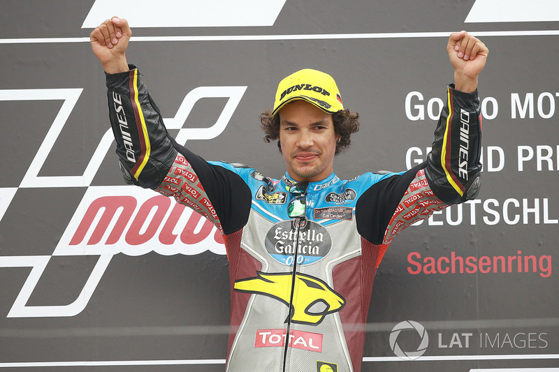 Podium: racewinnaar Franco Morbidelli, Marc VDS