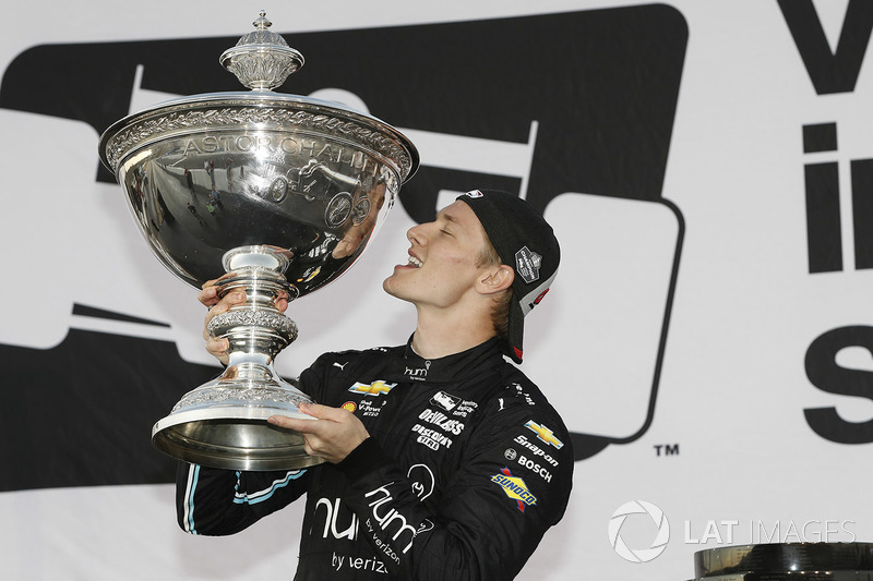 Juara IndyCar 2017, Josef Newgarden, Team Penske Chevrolet celebrates