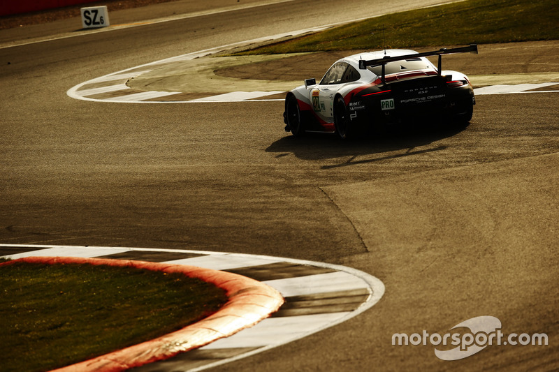 #92 Porsche Team Porsche 911 RSR: Michael Christensen, Kevin Estre