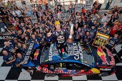 1. Shane van Gisbergen, Triple Eight Race Engineering, Holden