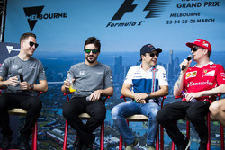 A fan event with Stoffel Vandoorne, McLaren, Fernando Alonso, McLaren, Felipe Massa, Williams, Kimi