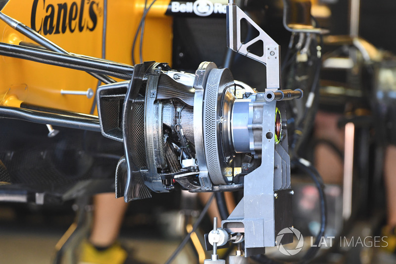 Renault Sport F1 Team RS17 freno y la rueda hub detalle frontal