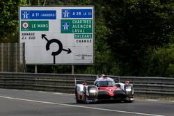 #7 Toyota Gazoo Racing Toyota TS050 Hybrid: Mike Conway, Kamui Kobayashi, Stéphane Sarrazin