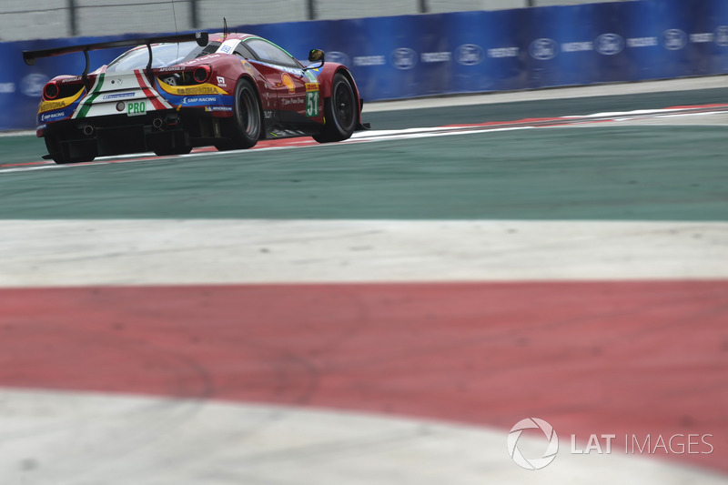 #51 AF Corse Ferrari 488 GTE: James Calado, Alessandro Pier Guidi