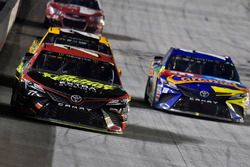 Erik Jones, Furniture Row Racing Toyota, Kyle Busch, Joe Gibbs Racing Toyota