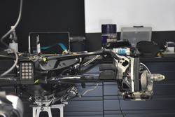 Mercedes-Benz F1 W08, trasmissione