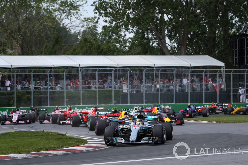 Lewis Hamilton, Mercedes-Benz F1 W08  leads at the start of the race