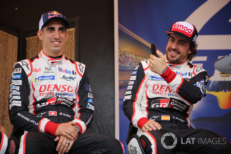 Sébastien Buemi, Fernando Alonso, Toyota Gazoo Racing