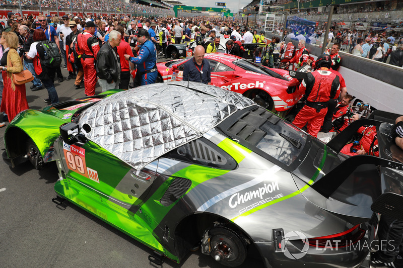 #99 Dempsey Proton Competition Porsche 911 RSR: Patrick Long, Tim Pappas, Spencer Pumpelly, #85 Keating Motorsports Ferrari 488 GTE: Ben Keating, Jeroen Bleekemolen, Luca Stolz