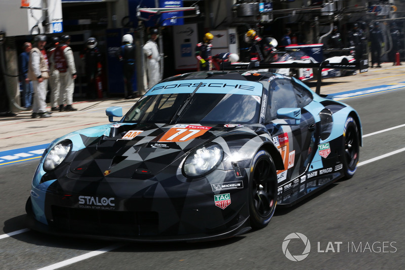 #77 Proton Competition Porsche 911 RSR: Christian Ried, Julien Andlauer, Matt Campbell