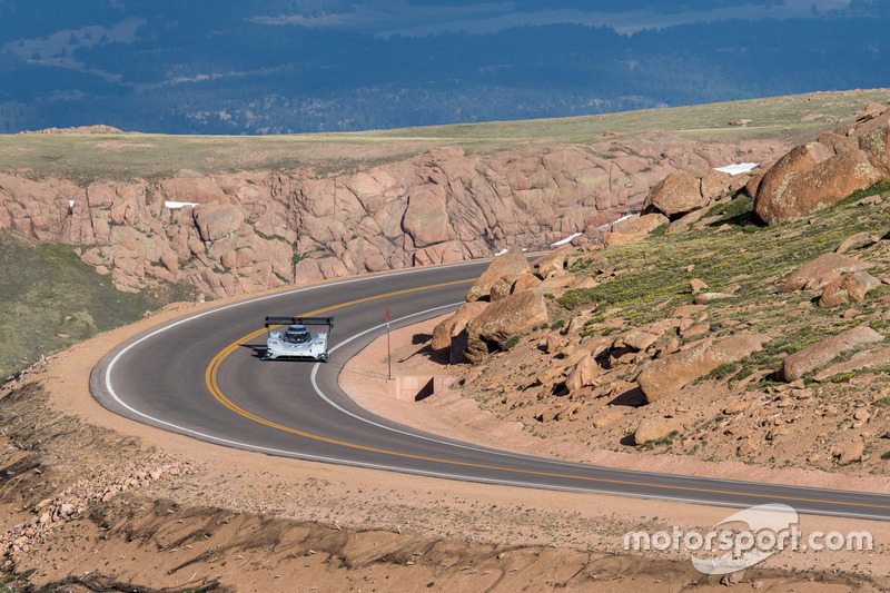 #94 Romain Dumas, Volkswagen I.D. R Pikes Peak