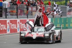 #8 Toyota Gazoo Racing Toyota TS050: Sébastien Buemi, Kazuki Nakajima, Fernando Alonso