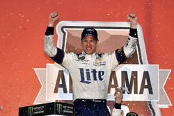 Race winner Brad Keselowski, Team Penske Ford