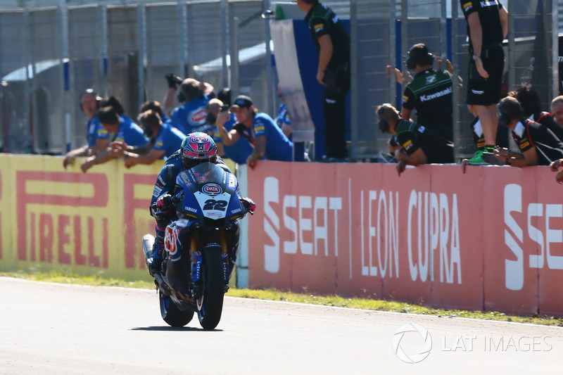 Alex Lowes, Pata Yamaha