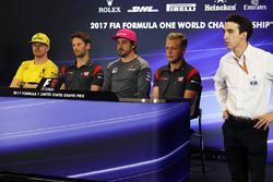 Nico Hulkenberg, Renault Sport F1 Team, Romain Grosjean, Haas F1, Fernando Alonso, McLaren y Kevin Magnussen, Haas F1 en conferencia de prensa