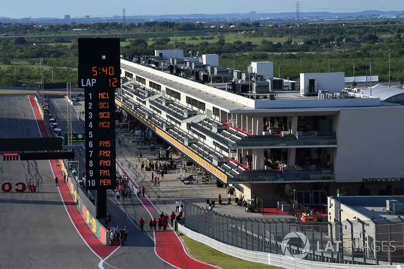 PIt lane