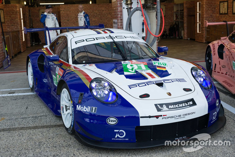 #91 Porsche GT Team Porsche 911 RSR avec une livrée spéciale