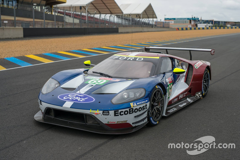 #69 Ford Chip Ganassi Racing Ford GT