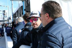 Фернандо Алонсо, United Autosports, Зак Браун