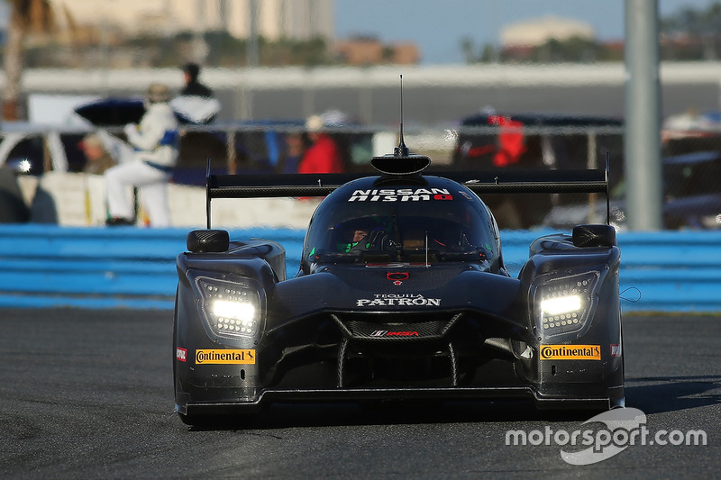 35. #2 Tequila Patrón ESM Nissan: Ryan Dalziel (DPi)
