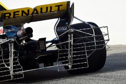 Renault Sport F1 Team RS18, con griglie di sensori al posteriore